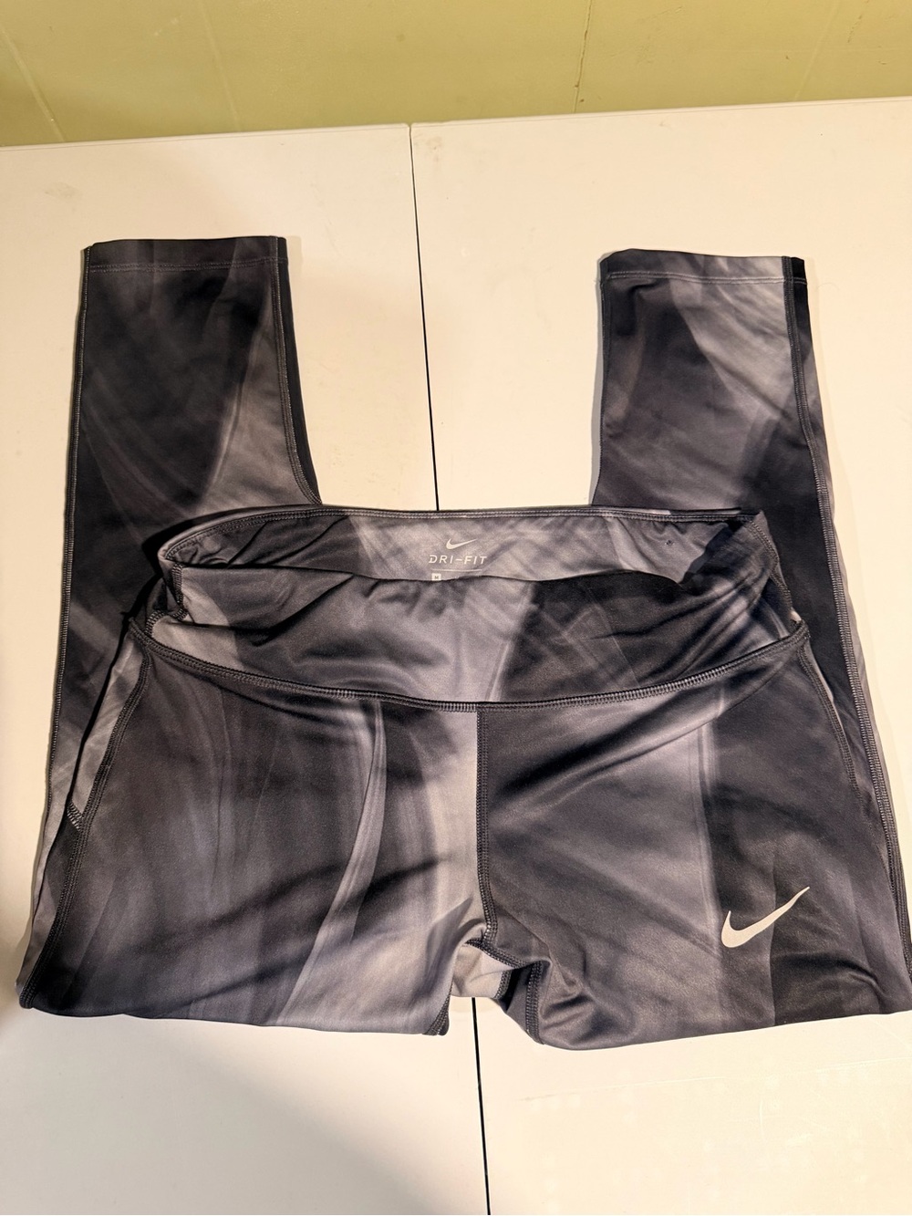 Nike Dri-FIT Charcoal Black Performance Capri Leggings